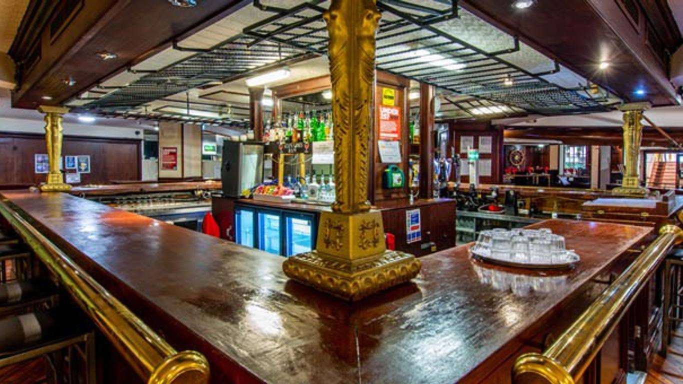 Britannia Sachas Hotel