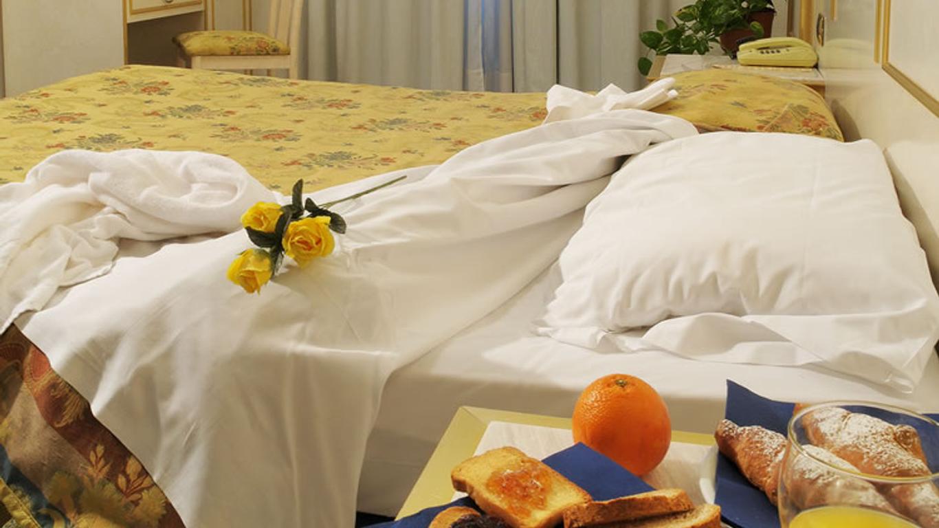 Hotel Alexander Palace