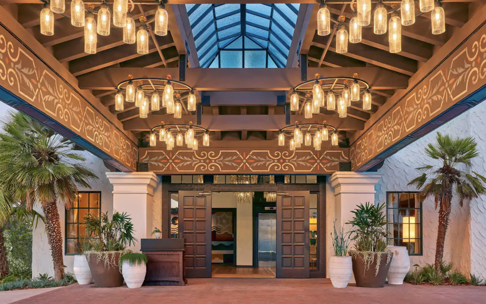 Entrée de l’hôtel Photo