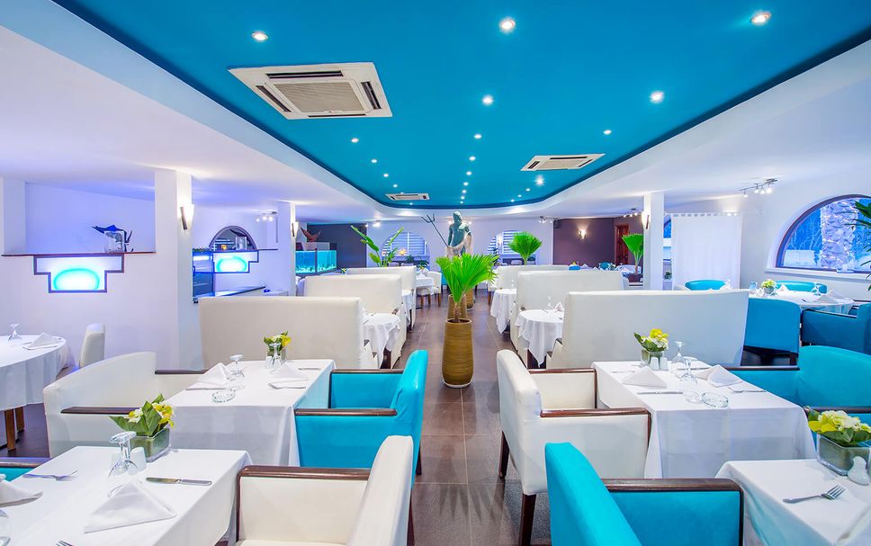 Restaurant Photo