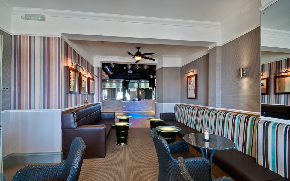 Bar Photo