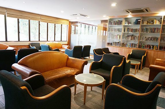 Salon