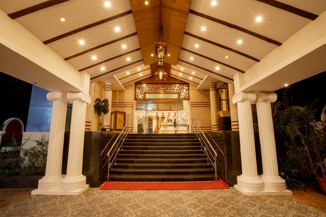 Entrée de l’hôtel Photo